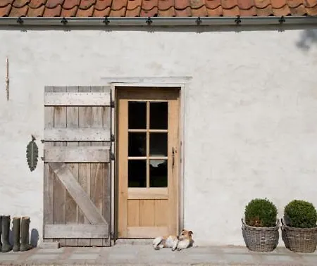 Bed and Breakfast Hoeve De Steenoven 3*