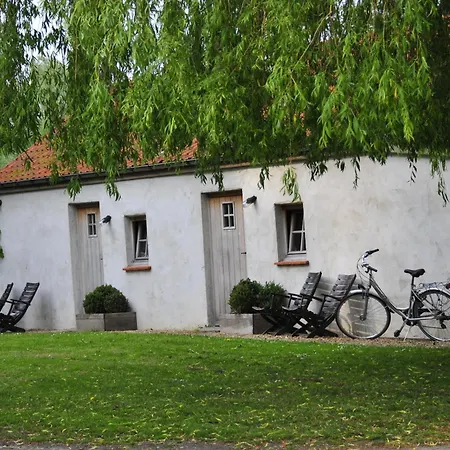 Bed and Breakfast Hoeve De Steenoven 3*
